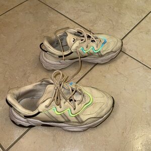 Adidas OZWEEGO’s Reflective Cream Sneakers